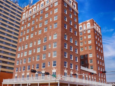 Pioneer Pocket Hotel
