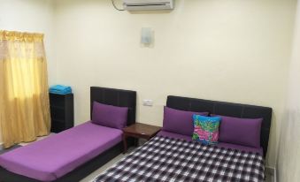 Motel Aurora Damai