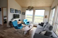 Blue View Cabin 5A with Hot Tub Hotels in Fludir