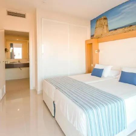 Sirenis Seaview Country Club