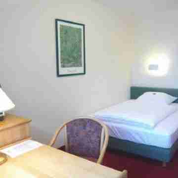 Hotel Biederstein am Englischen Garten Rooms