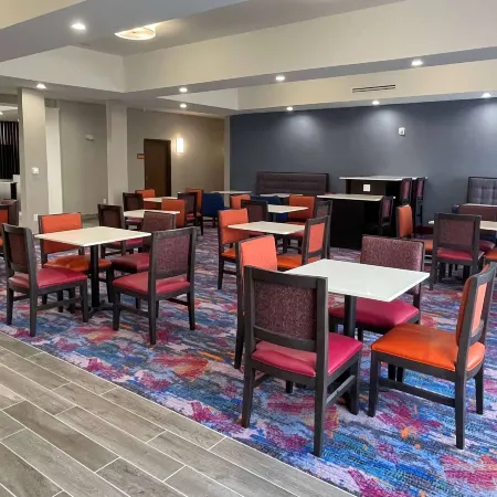 La Quinta Inn & Suites by Wyndham Schertz