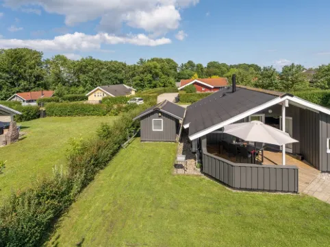 "Niska" - 300m from the Sea