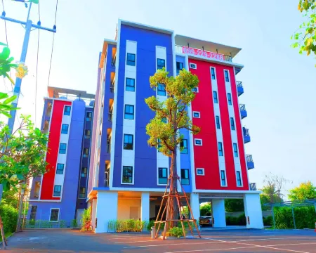 The Pride Hotels in Sam Phran