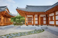 NamWon YeChon Traditional Hanok Experience Facility Hotels in Namwon-si