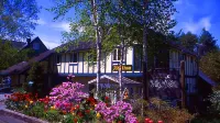 Fuji-mi Highlands Petite Pension Jonathan Hotels in Fujimi