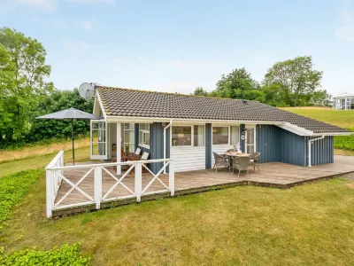 "Sisko" - 600m from the Sea Hotels near H. C. Ørsted
