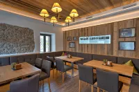 Der Siegeler B&B - This Lifestylehotel Rocks - breakfast