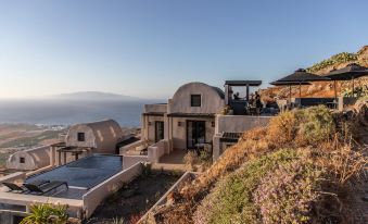 Nimbus Santorini