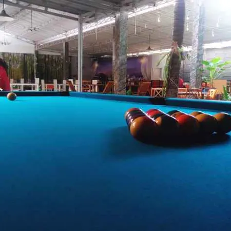 Hotel Wisata Baru