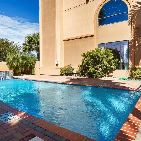 Best Western Casa Villa Suites