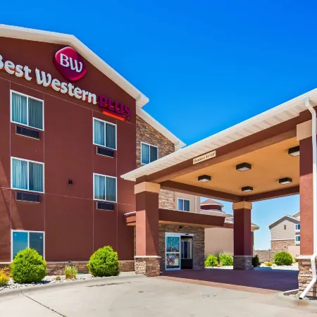 Best Western Plus Carousel Inn Suites