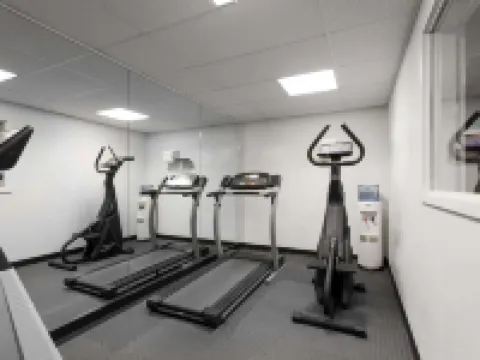 Ramada by Wyndham SeaTac Airport North Hotels in Tukwila