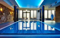 Hotel Mistral Sport - Pool