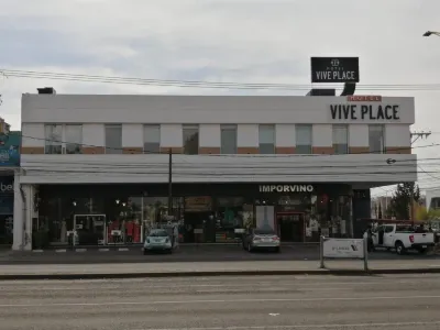 Vive Place Hotels in 