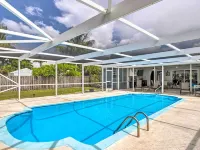 'Tropical Landing' Stuart Home w/ Pool + Grill! Hotels in Stuart