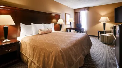SureStay Plus Hotel by Best Western Hopkinsville فنادق في هوبكينزفيل
