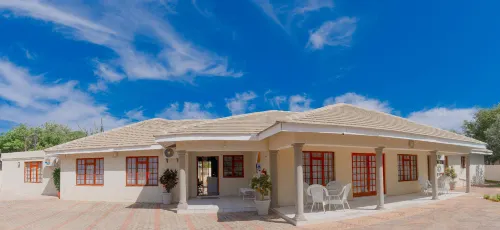 Green Lagoon Guest House
