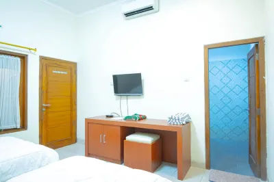 Kartika Syariah Guest House Hotels in Pasar Kliwon