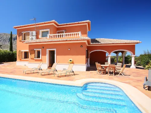 Villa Corona