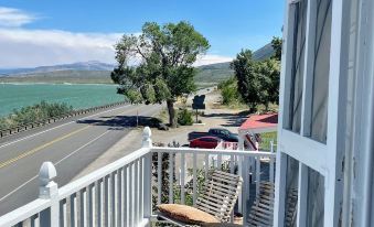 Tioga Lodge at Mono Lake