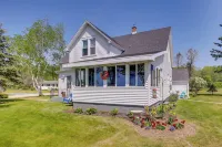 5 Mi to Point Beach State Forest: Home w/ Fire Pit - 3-Star