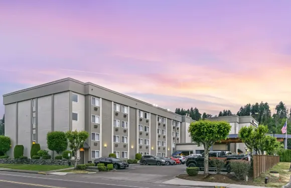 太平洋-奧本舒適套房酒店