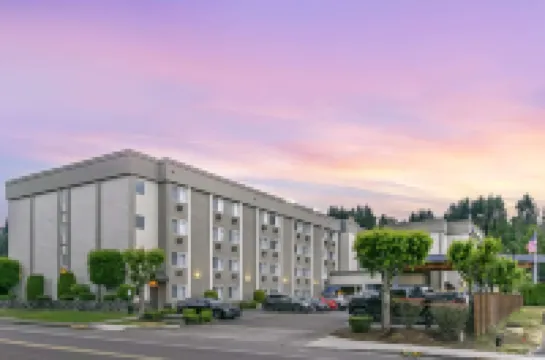 Comfort Inn & Suites Pacific - Auburn Hotels in King County