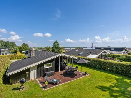 "Fiete" - 200m from the Sea Отели в г. Колдинг