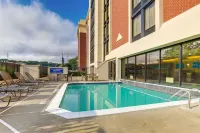 Drury Inn & Suites Atlanta Marietta - Pools