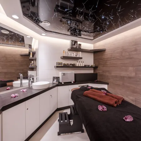voco STRASBOURG CENTRE - THE GARDEN by IHG