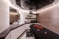 voco STRASBOURG CENTRE - THE GARDEN by IHG - spa