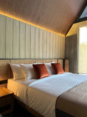 Kamandaru Villa Hotels near Helm Murah pandaan