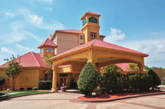 溫斯頓塞勒姆拉昆塔溫德姆套房飯店