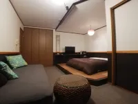 Lake Side Inn Beehive