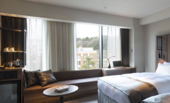 2. 퍼스트 호텔 가..