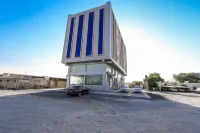 SH Hotel - Free Parking Hotel dekat American University of Ras Al Khaimah