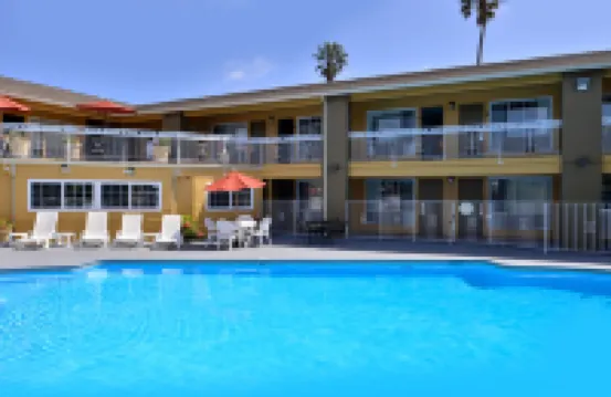 Torch Lite Inn at the Beach Boardwalk