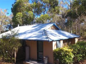 Ellensbrook Cottages