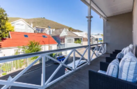4 on Varneys Guest House