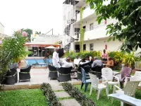 Cata Apartment Hotel and Spa