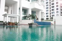 Johor Bahru - Let's GoJb @ Pinnacle Tower - Bungalows
