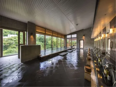 Hotel Shirakawa Yunokura Отели рядом с достопримечательностью «Мировая площадь Тобу»