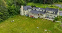 Brass Lantern Inn Hotels in Stowe