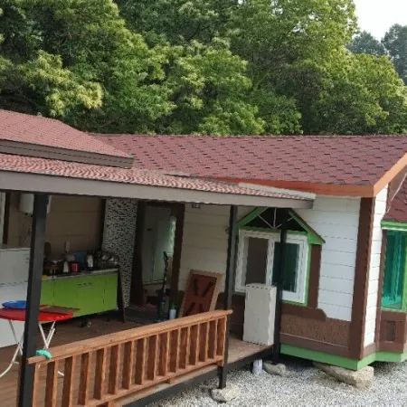 Geochang Windmill Village Pension