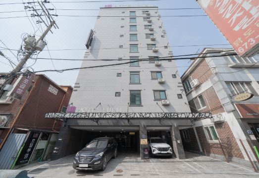 안성 도심 호텔 전경