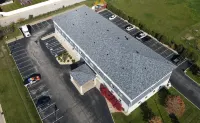 Days Inn & Suites by Wyndham Romeoville Hotels in Plainfield