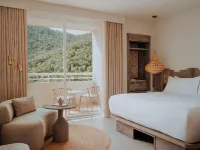 Hyde Ibiza Hotel a Cala Llenya