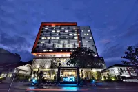 THE 1O1 Palembang Rajawali Hotels near Ampera Bridge