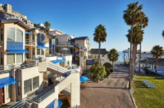 Seaport Village Inn, Avalon